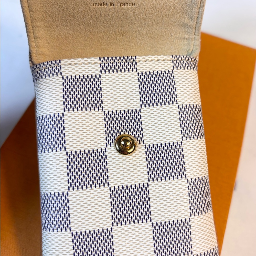 Louis Vuitton Azur Etui Telephone Mm - Picture 8 of 14